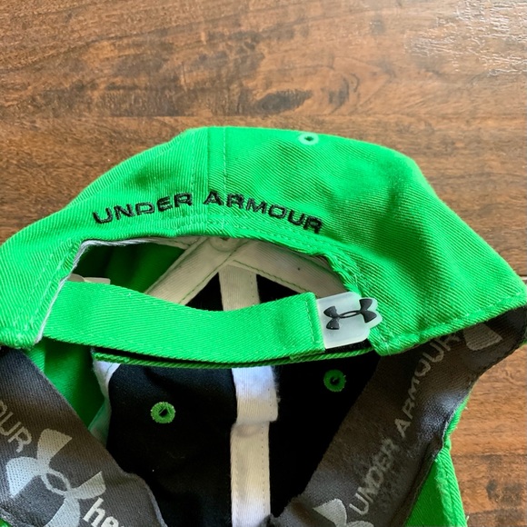 Under Armour Heatgear Green Baseball Cap Youth - Picture 7 of 9